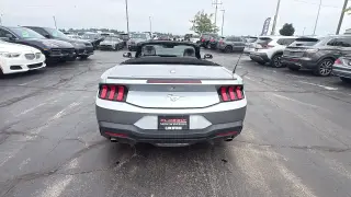 2025 FORD MUSTANG