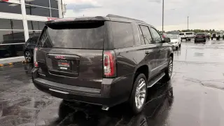 2017 GMC YUKON