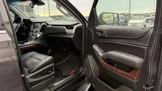 2017 GMC YUKON