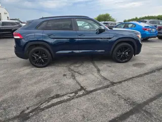 2023 Volkswagen Atlas Cross Sport
