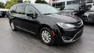 2018 CHRYSLER PACIFICA