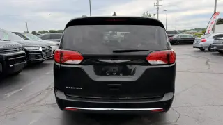 2018 CHRYSLER PACIFICA