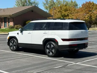 2025 Hyundai SANTA FE HYBRID