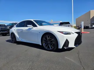 2023 Lexus IS