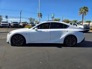 2023 Lexus IS