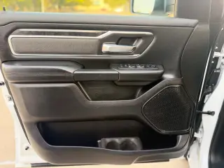 2019 Ram 1500 CREW CAB