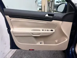 2012 Volkswagen JETTA SPORTWAGEN