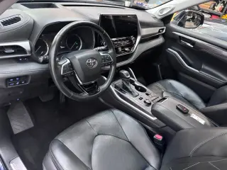 2020 Toyota HIGHLANDER