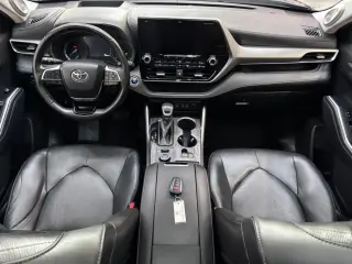 2020 Toyota HIGHLANDER