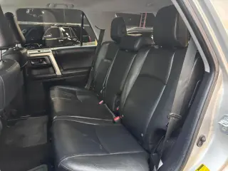2012 Toyota 4RUNNER