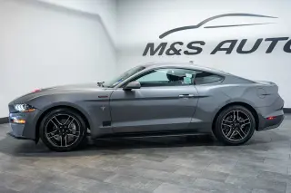 2022 Ford Mustang
