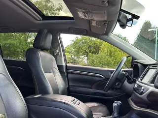 2016 Toyota Highlander