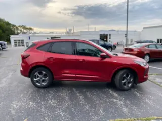 2023 Ford Escape Hybrid