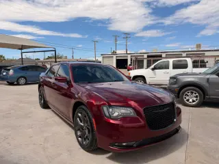 2021 CHRYSLER 300