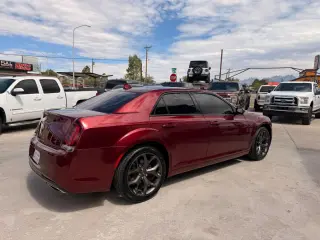 2021 CHRYSLER 300