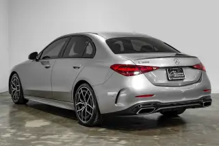 2023 Mercedes-Benz C 300