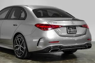 2023 Mercedes-Benz C 300