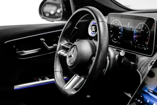 2023 Mercedes-Benz C 300