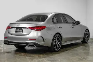 2023 Mercedes-Benz C 300
