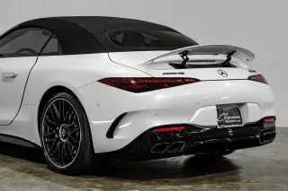 2022 Mercedes-Benz AMG SL 63