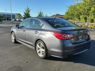 2017 Subaru Legacy