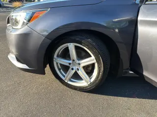 2017 Subaru Legacy