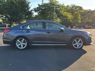 2017 Subaru Legacy