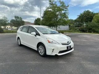 2012 Toyota Prius V