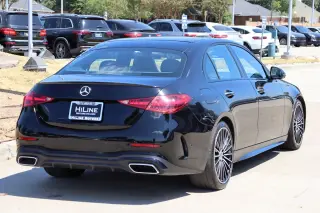 2023 Mercedes-Benz C 300