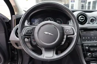 2019 Jaguar XJ