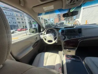 2013 Toyota Sienna