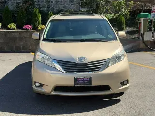 2013 Toyota Sienna