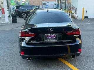 2016 Lexus IS 300