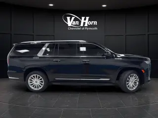 2023 Cadillac Escalade ESV