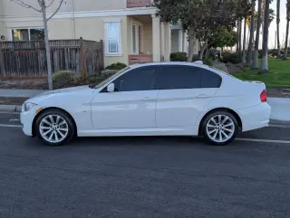 2011 BMW 3 Series