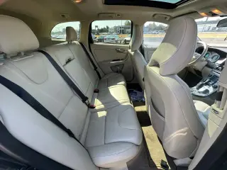 2012 VOLVO XC60