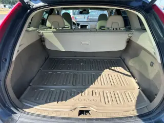 2012 VOLVO XC60