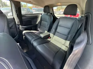 2012 VOLVO C30