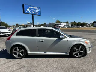 2012 VOLVO C30