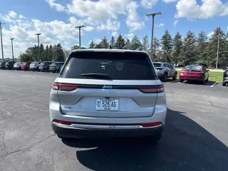 2024 Jeep Grand Cherokee