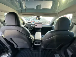 2020 TESLA MODEL Y