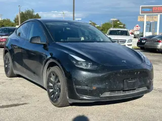 2020 TESLA MODEL Y