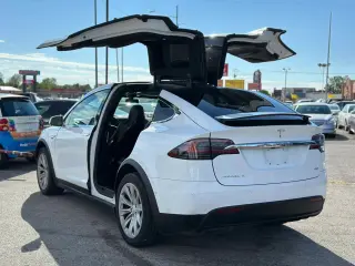 2016 TESLA MODEL X