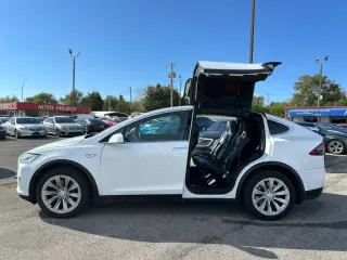 2016 TESLA MODEL X