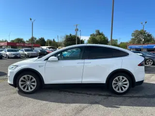 2016 TESLA MODEL X