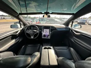 2016 TESLA MODEL X
