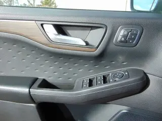 2020 Ford Escape Hybrid