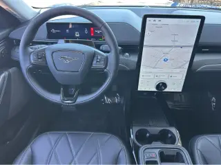 2025 Ford Mustang Mach-E
