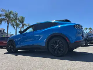 2025 Ford Mustang Mach-E