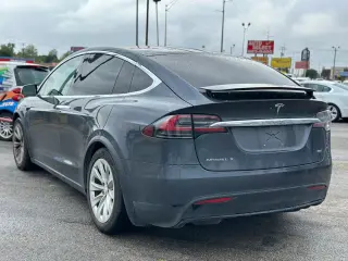 2017 TESLA MODEL X
